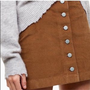 Aritizia Wilfred Free Button Up Skirt